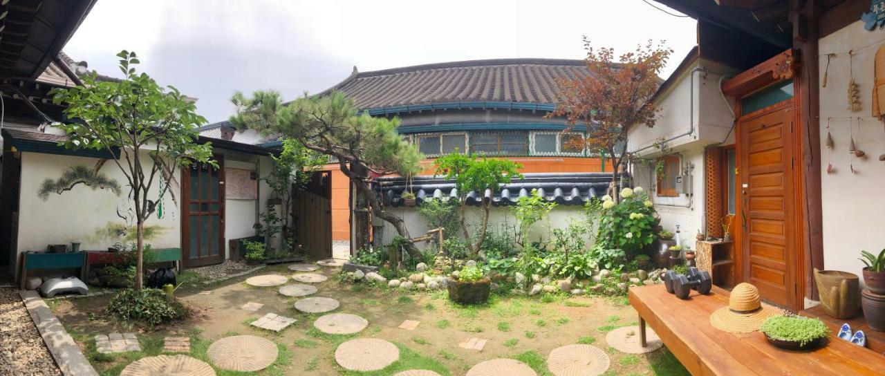 The Blue Cradle Hotel Jeonju Exterior foto